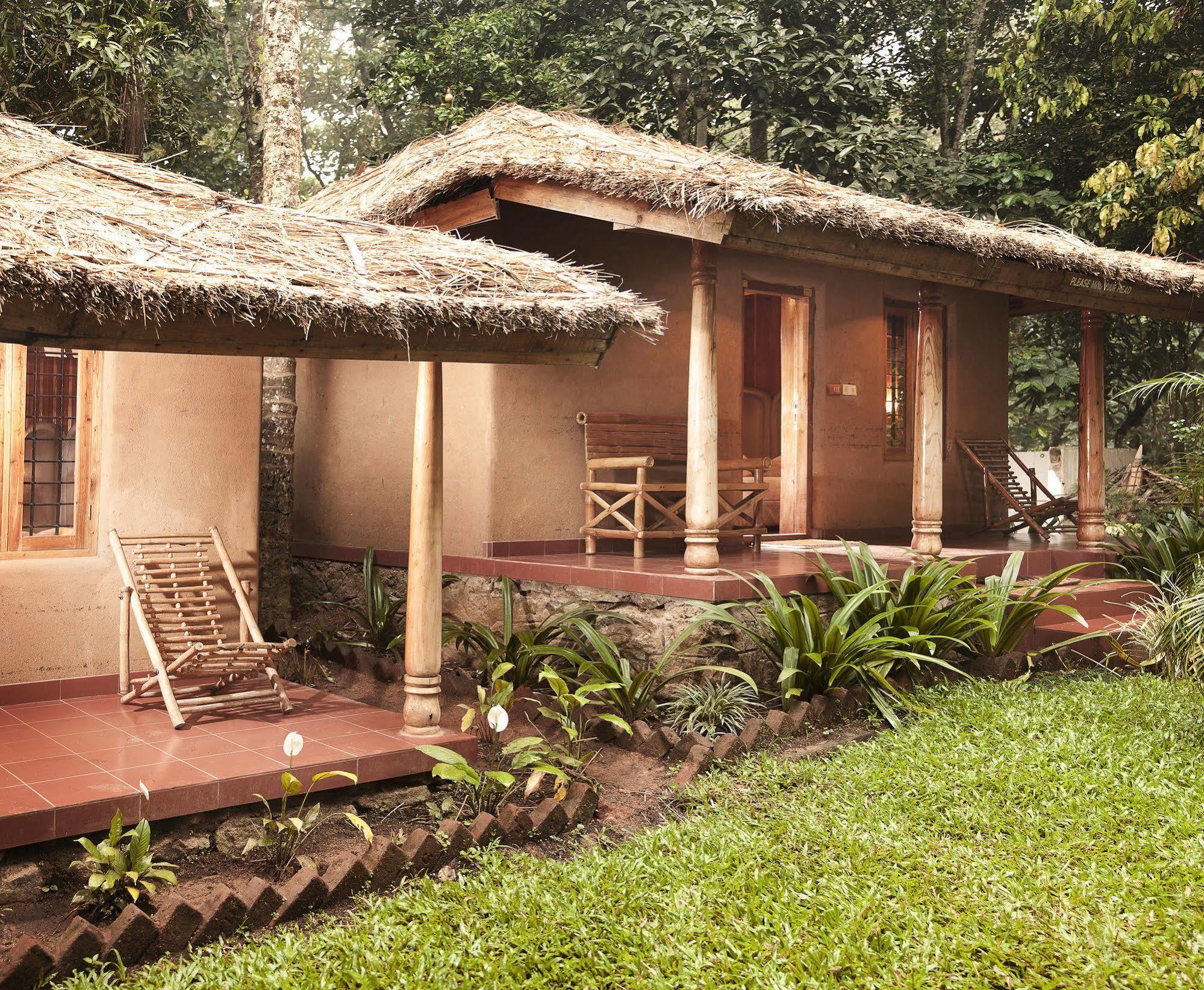 Woods N Spice - Thekkady Hotel Kumily Екстериор снимка
