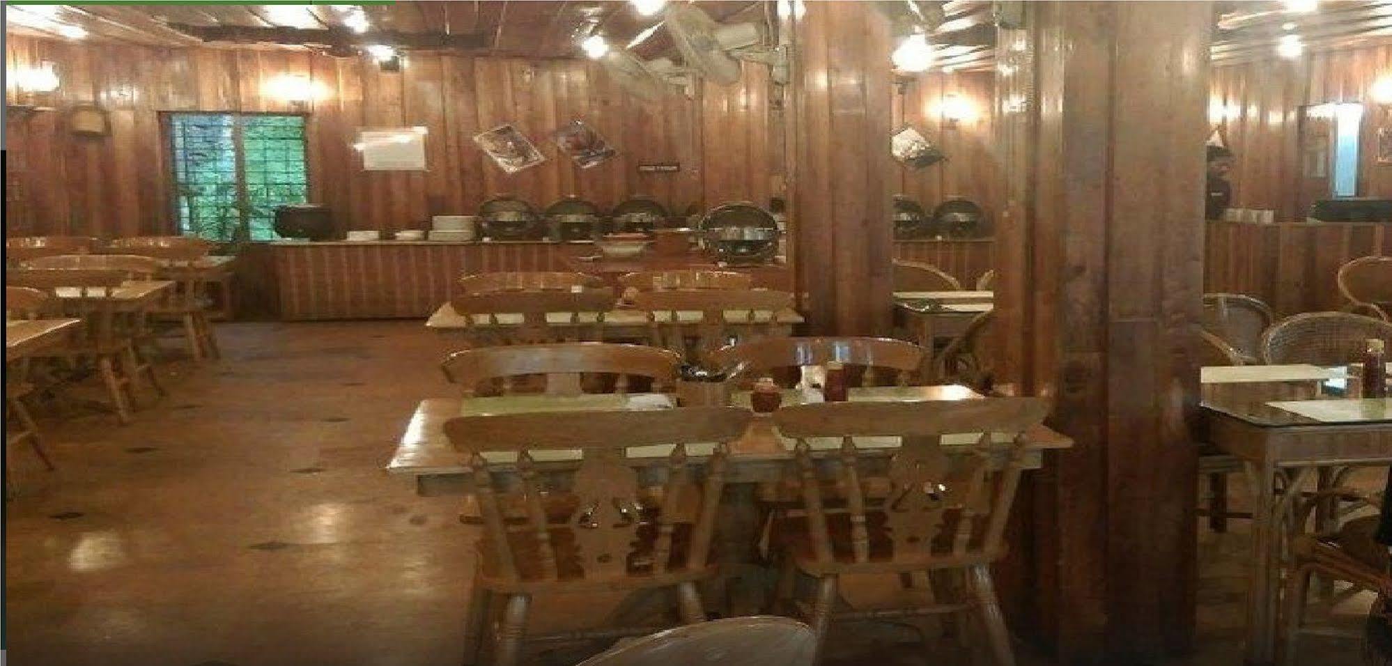 Woods N Spice - Thekkady Hotel Kumily Екстериор снимка