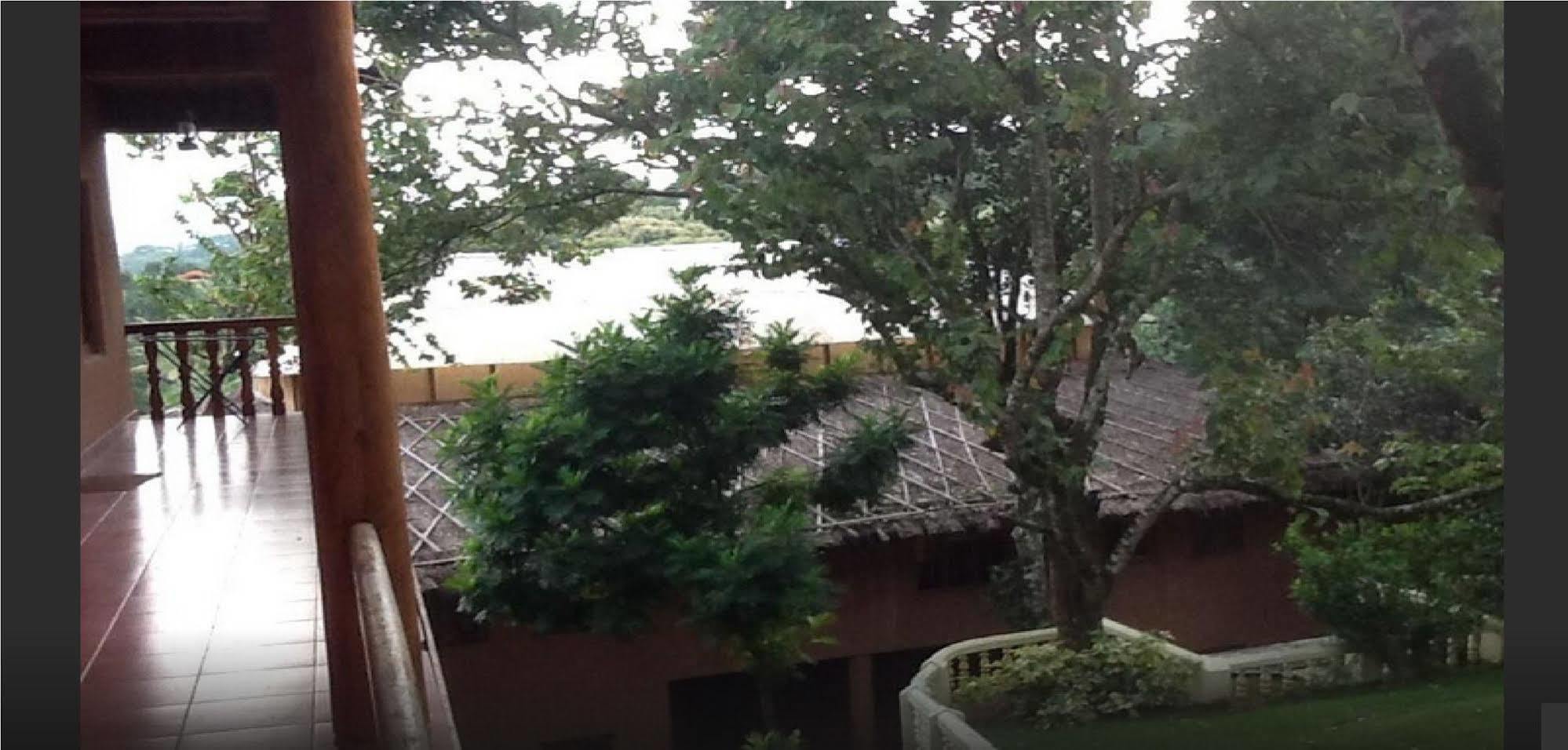 Woods N Spice - Thekkady Hotel Kumily Екстериор снимка