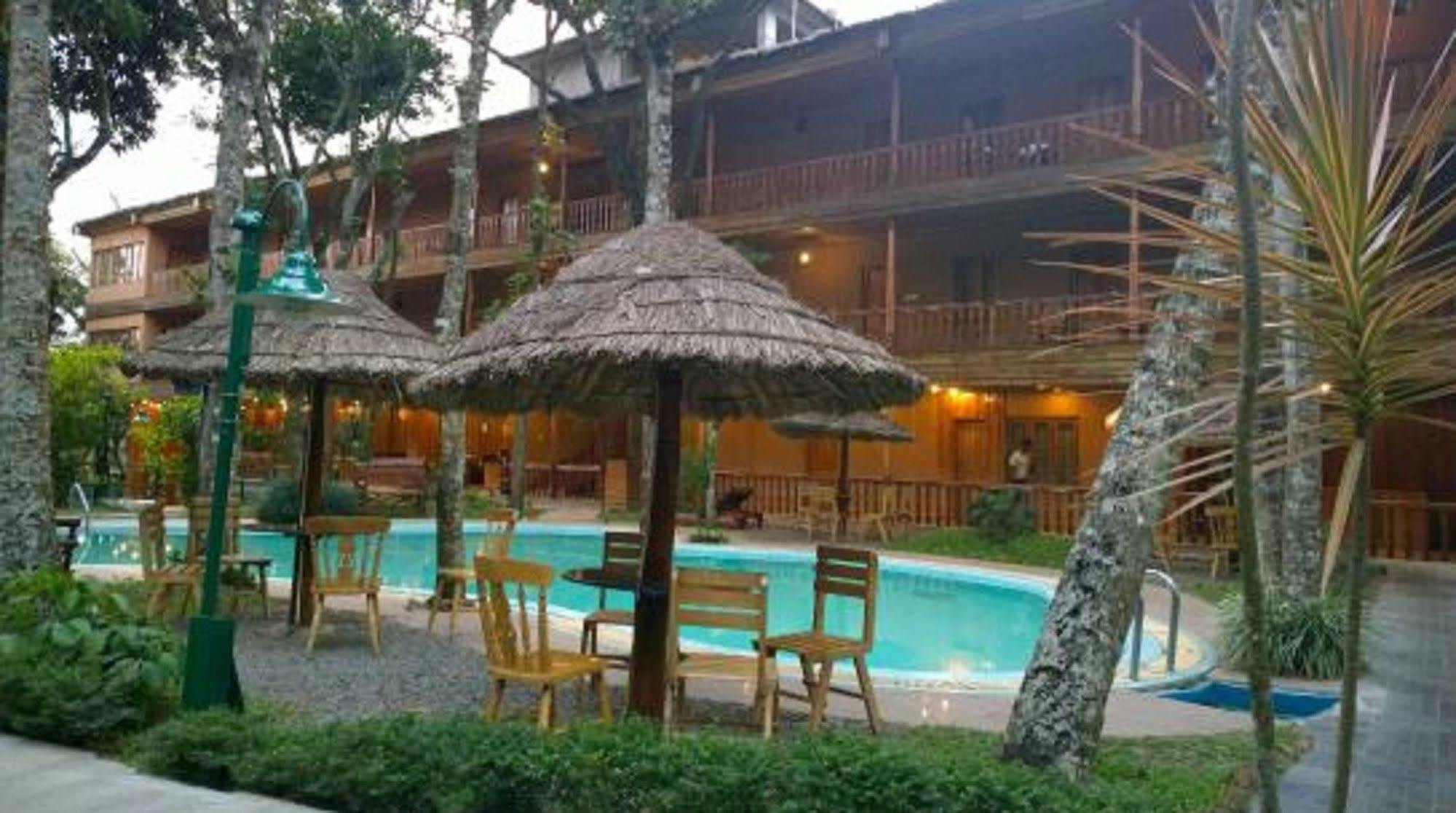 Woods N Spice - Thekkady Hotel Kumily Екстериор снимка